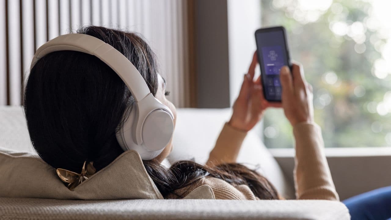 Mais de 30% da nova música no Deezer é gerada por IA – e a maioria das pessoas não consegue perceber