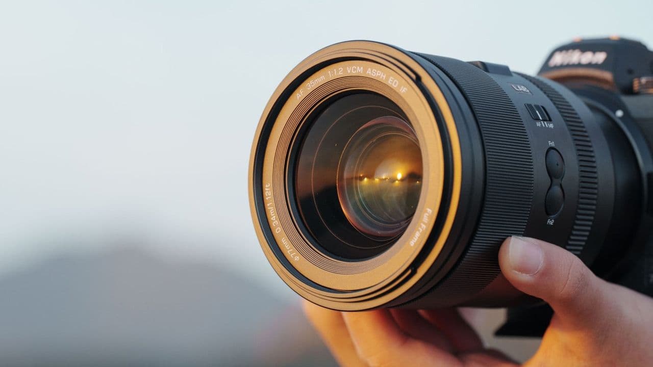A lente Nikon dos meus sonhos finalmente chegou – uma prime 35mm f/1.2 acessível
