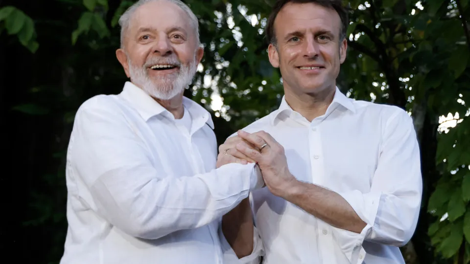 Lula pede apoio de Macron e Meloni para acordo Mercosul-UE