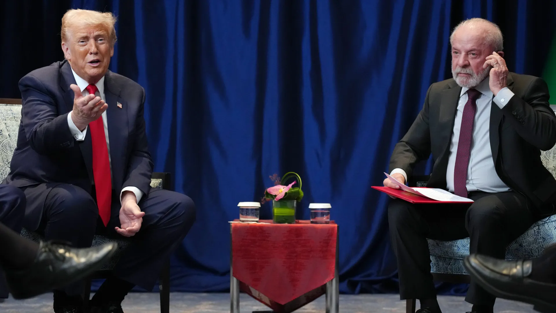 Lula destaca a importância do diálogo em conversa com Trump sobre a Venezuela