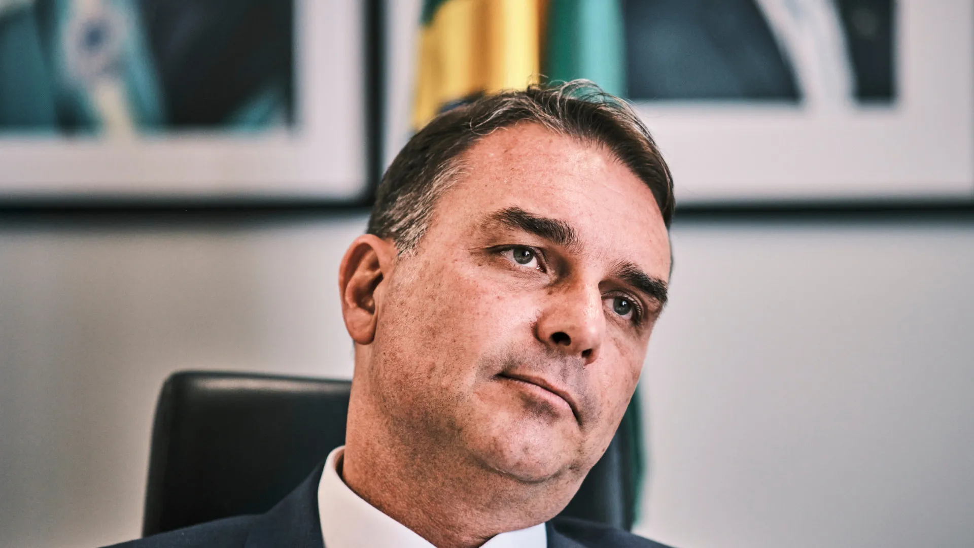Flávio Bolsonaro destaca crescimento de sua candidatura nas pesquisas eleitorais