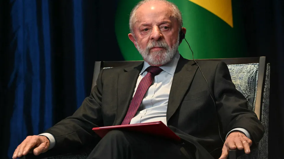Lula espera por boas notícias sobre tarifas após conversa com Trump