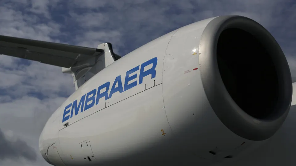 BNDES libera R$ 1,09 bilhão para exportação de jatos da Embraer
