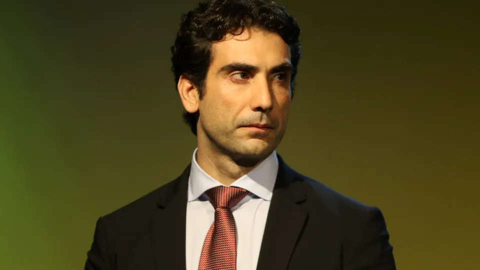 Presidente do Banco Central destaca falibilidade dos bancos após liquidação do Master