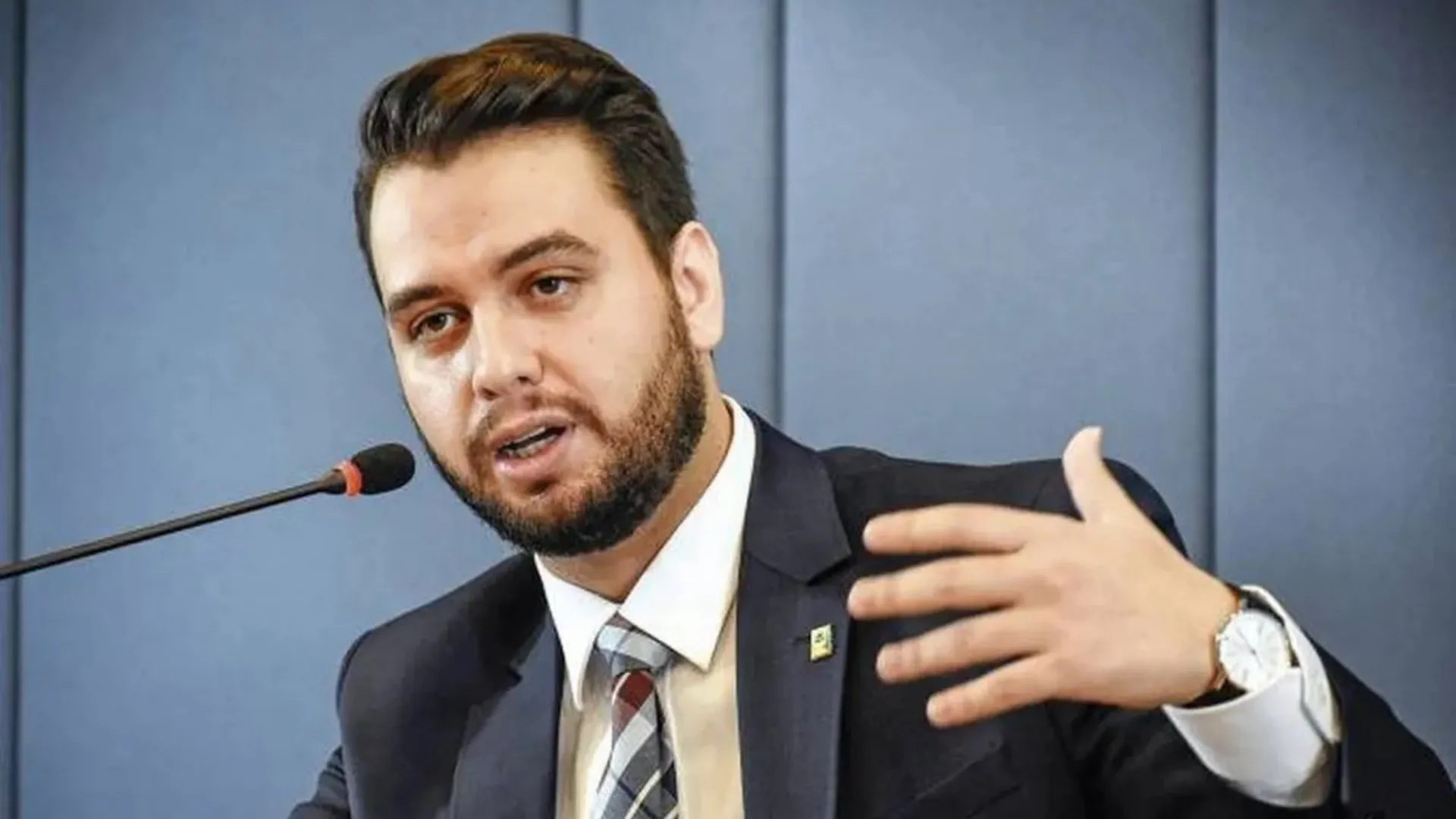 Defesa de Filipe Martins responsabiliza Cid e contesta acusações no julgamento do golpe