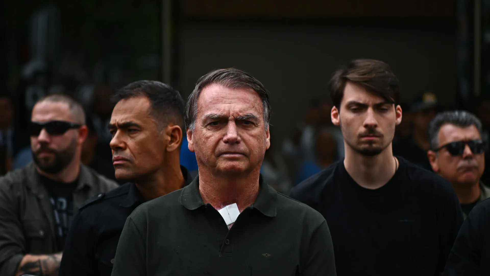 Bolsonaro só poderá solicitar regime semiaberto a partir de 2033, afirma Justiça