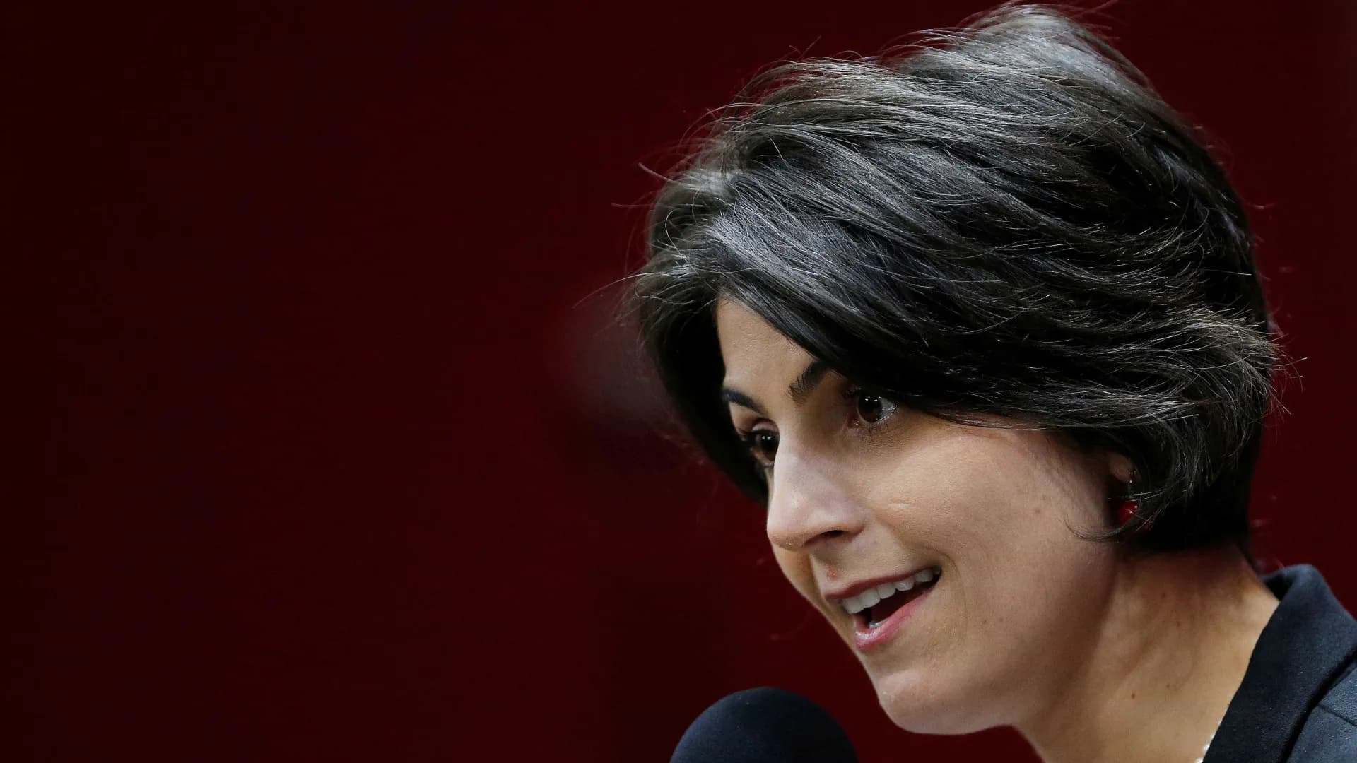 Manuela d'Ávila se filia ao PSOL e anuncia pré-candidatura ao Senado