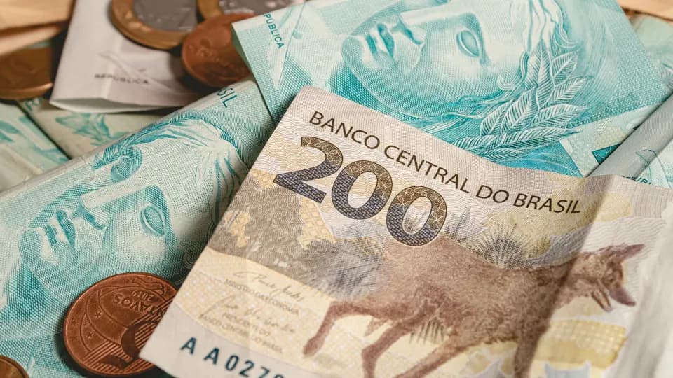 Estudo do IBGE Revela que 25 Municípios Respondem por Mais de um Terço do PIB Nacional