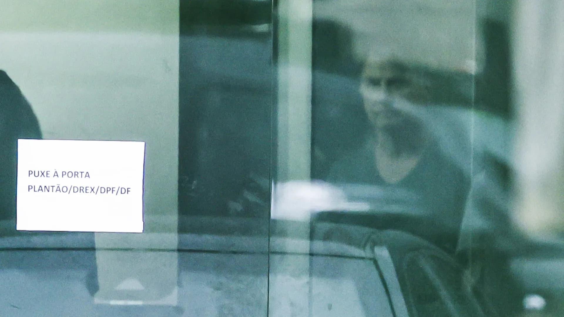 STF Mantém Prisão Preventiva de Jair Bolsonaro Após Descumprimento de Ordens