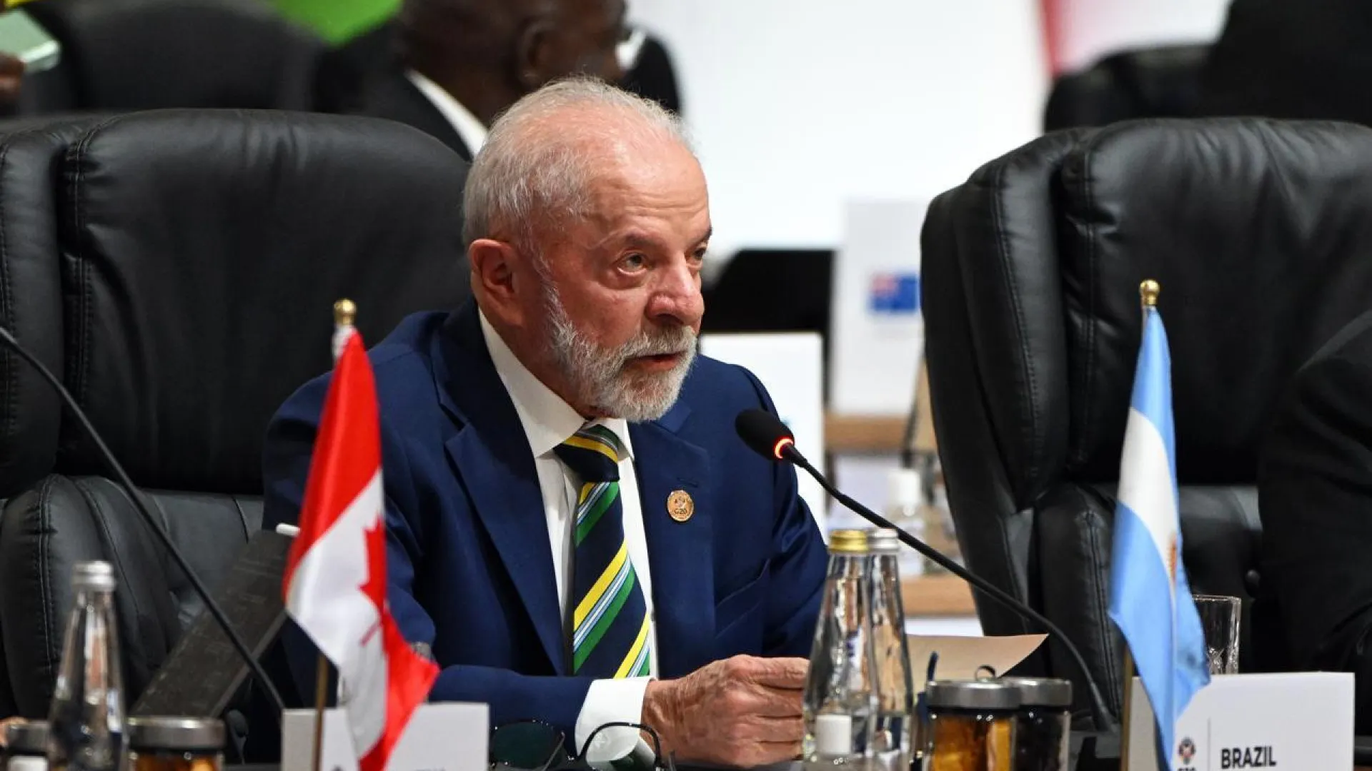 Lula defende decisão da Justiça e responde a Trump sobre prisão de Bolsonaro