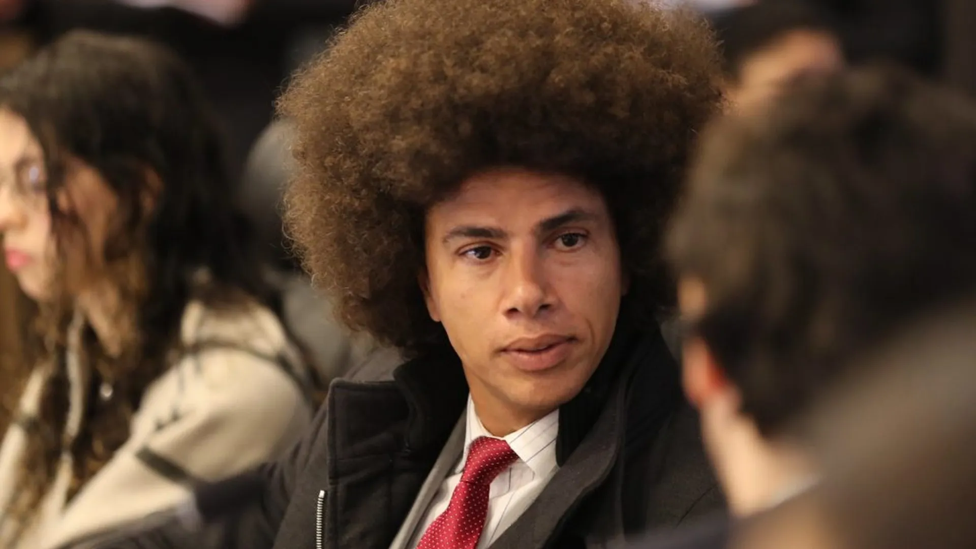 Deputado Renato Freitas Envolve-se em Conflito Físico em Curitiba