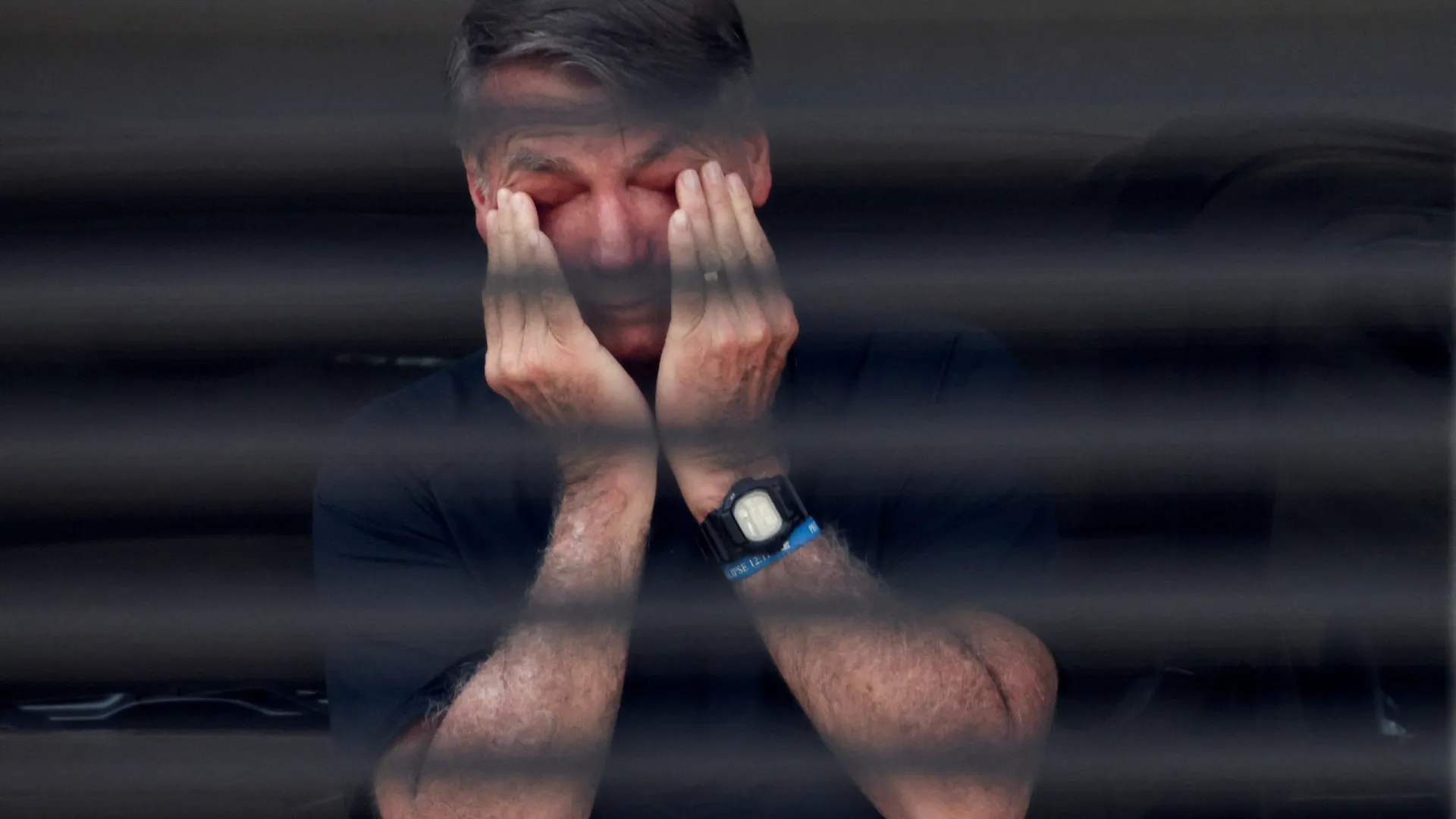 Pesquisa revela que 52% dos brasileiros acreditam que prisão de Bolsonaro é resultado de seus próprios atos