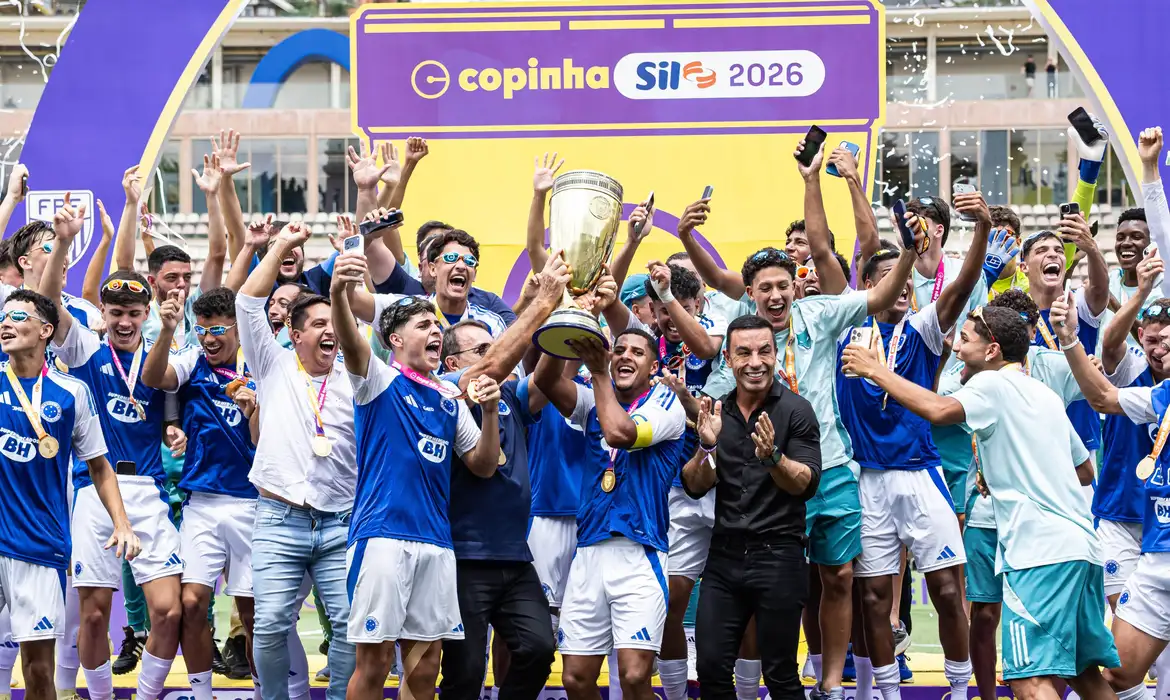 Cruzeiro conquista bicampeonato da Copinha após 19 anos com vitória sobre São Paulo