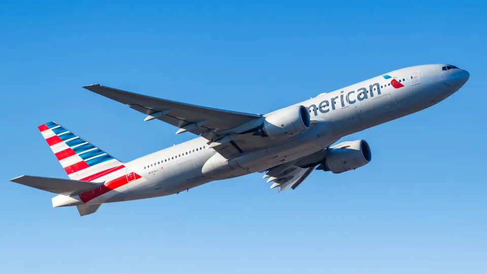 American Airlines apresenta resultados abaixo do esperado e destaca impacto do shutdown no último trimestre