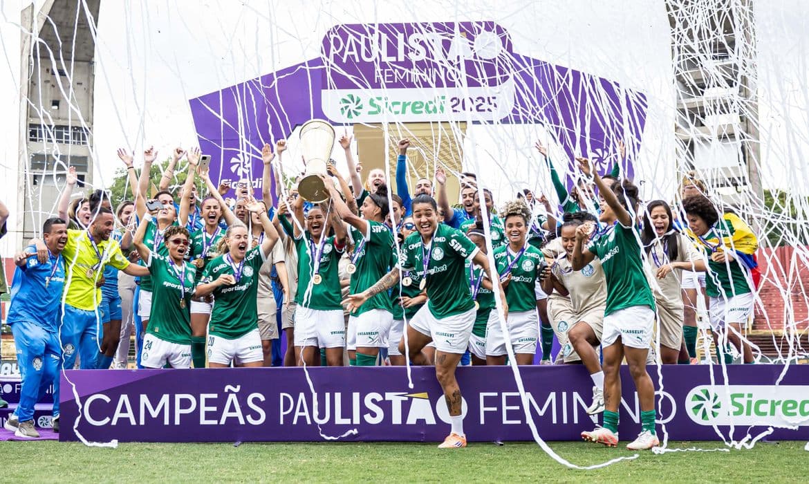 Palmeiras conquista tetracampeonato no Paulista Feminino ao segurar Corinthians